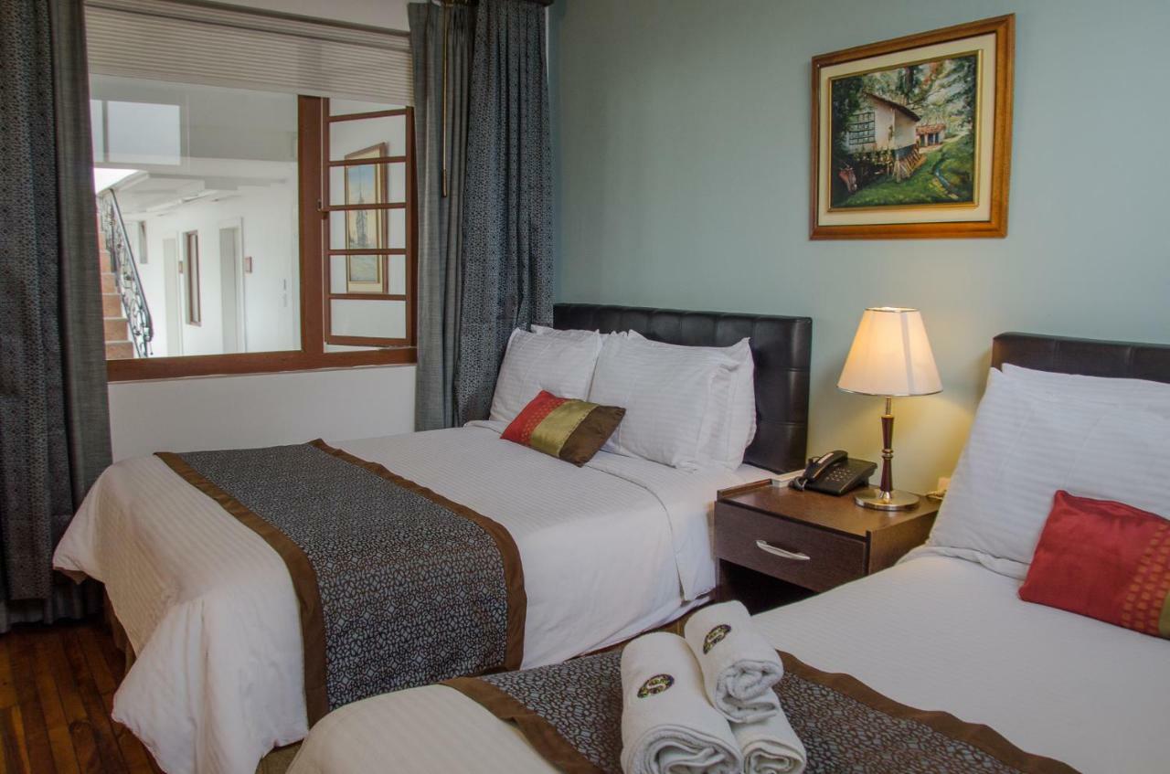 Hotel Shalom Ріобамба Екстер'єр фото