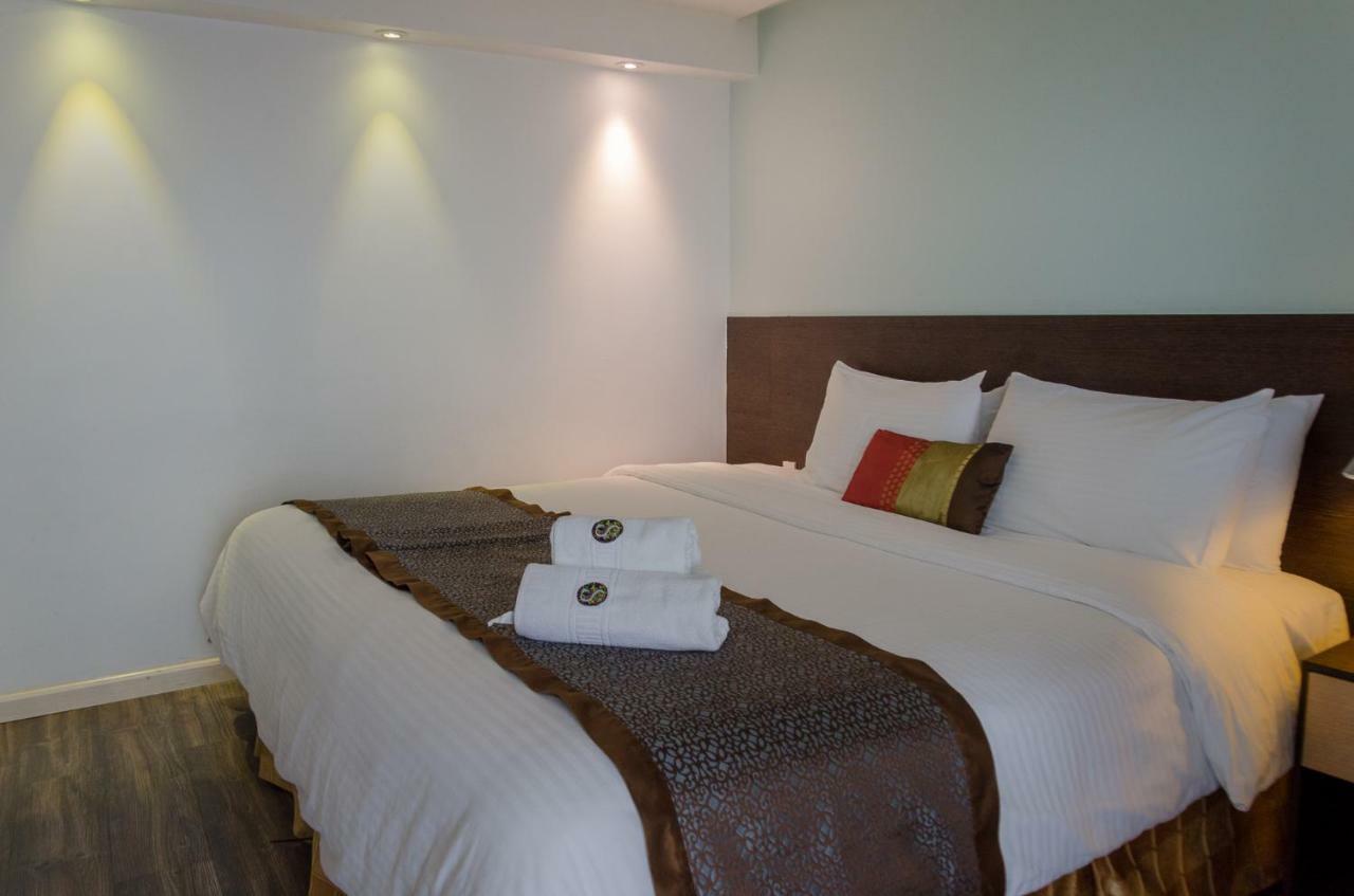 Hotel Shalom Ріобамба Екстер'єр фото