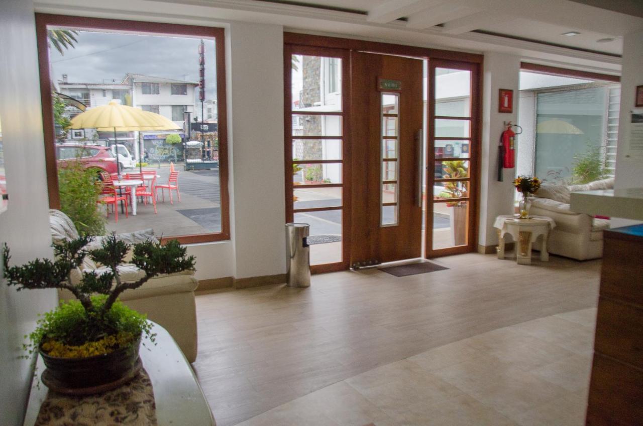 Hotel Shalom Ріобамба Екстер'єр фото